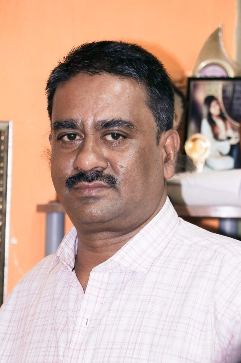छत्तीसगढ़ कायस्थ समाज मुंगेली के जिलाध्यक्ष बने डॉ. संजय वर्मा<br>समाज प्रमुखों ने दी शुभकामनाएं, नई ऊर्जा के साथ कार्य करने का संकल्प