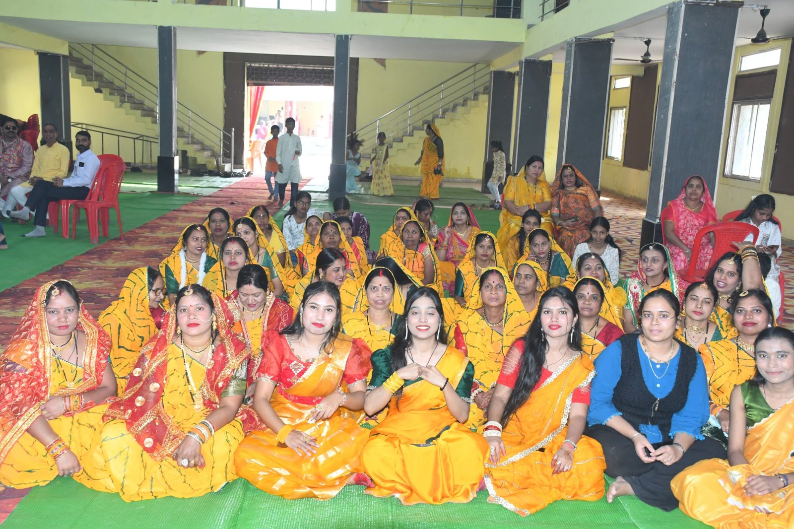 शिव महापुराण कथा ज्ञान यज्ञ की भव्य कलश यात्रा के साथ हुई शुरुआत, नगर में उमड़ा श्रद्धा का सैलाब